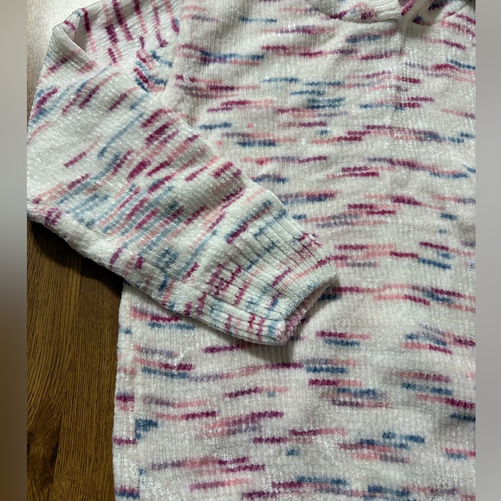 DKNY NWT Girls Confetti Soft Chenille Hooded Sweater Sz. Med. 10-12 - Picture 8 of 9